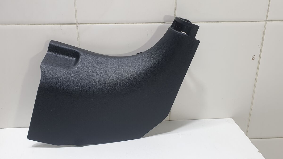 Обшивка стойки передней нижняя правая Kia Cerato IV (2018– н.в.)