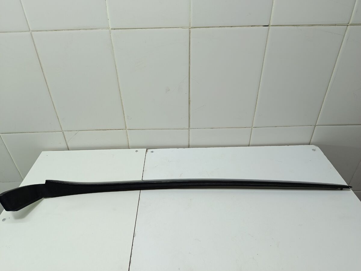 Молдинг лобового стекла правый Hyundai Sonata (DN8) VIII (2019– н.в.)