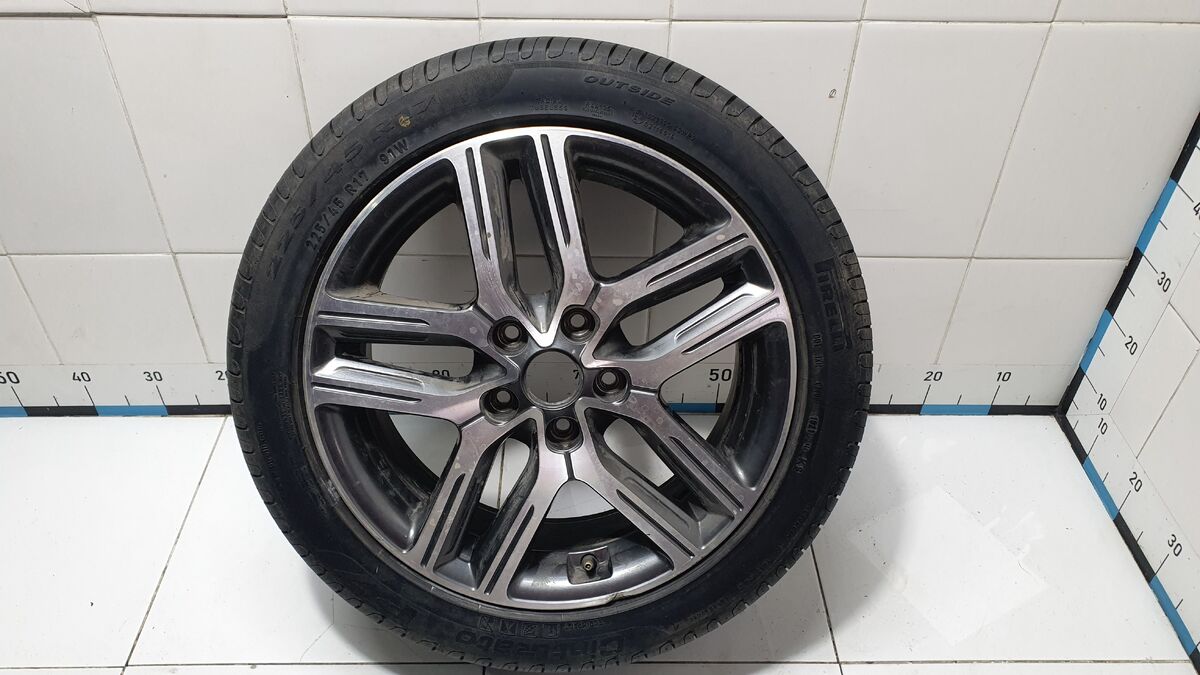 Колесо 225/45/R17 лето Kia Cerato 4 оригинал 2018-2022 (52910M6400)