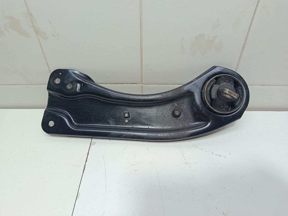 Рычаг задний продольный правый Hyundai Sonata (DN8) VIII (2019– н.в.)