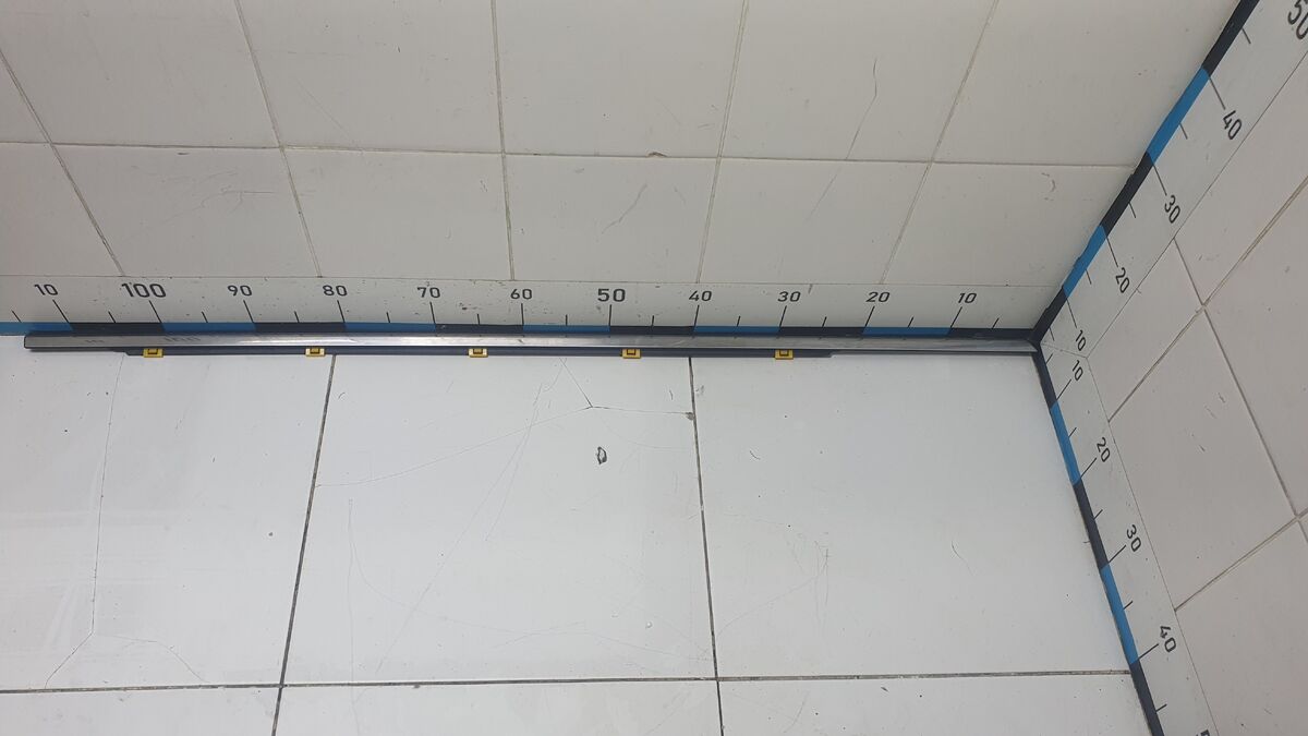 Накладка стекла переднего правого Kia Cerato IV (2018– н.в.)