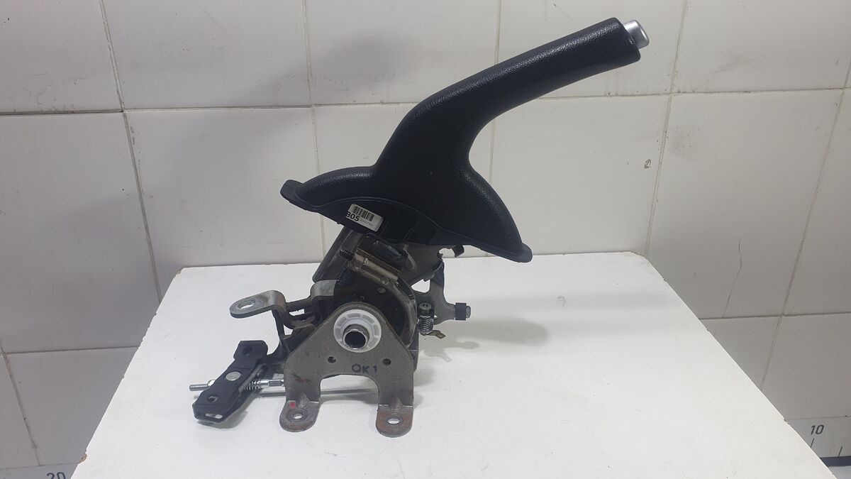 Рычаг стояночного тормоза Kia Cerato IV (2018– н.в.)