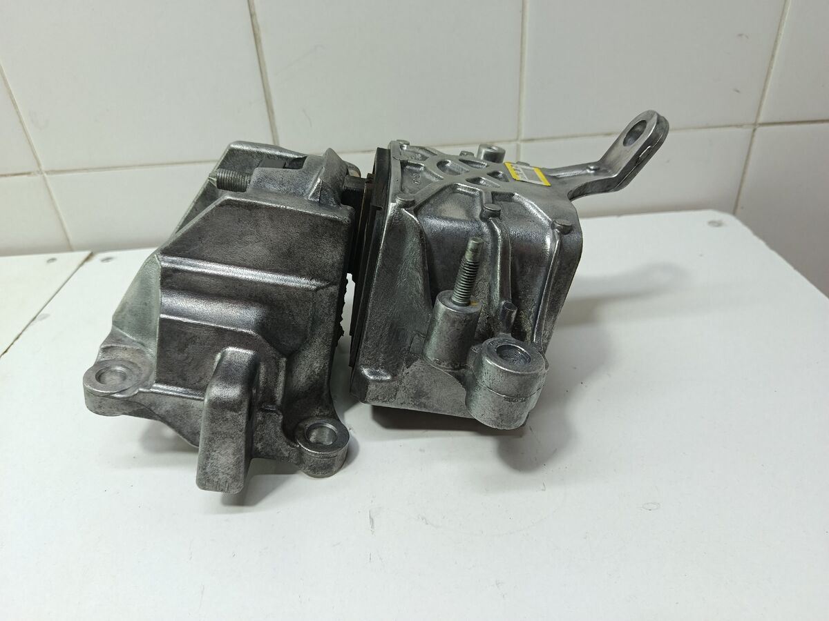 Опора двигателя левая Hyundai Sonata (DN8) VIII (2019– н.в.)