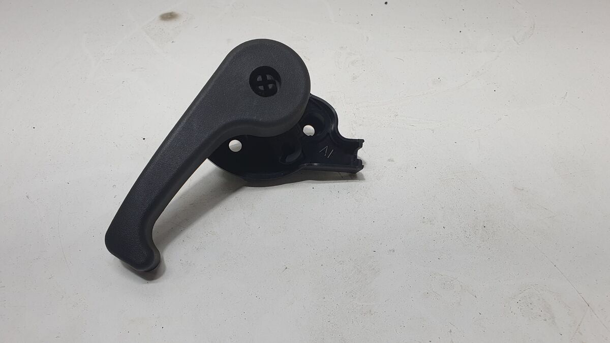 Ручка открывания капота Kia Cerato IV (2018– н.в.)