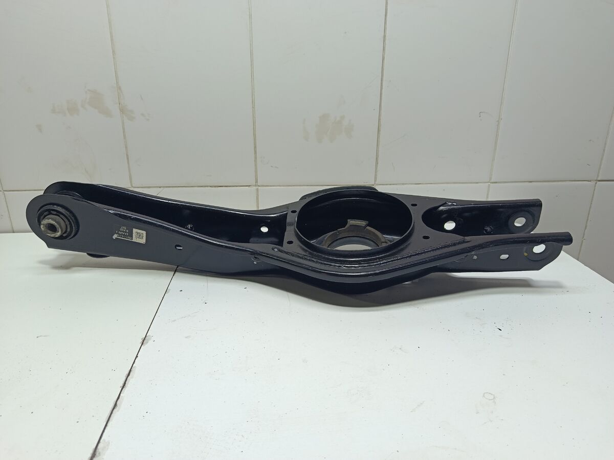 Рычаг задний поперечный правый Hyundai Sonata (DN8) VIII (2019– н.в.)