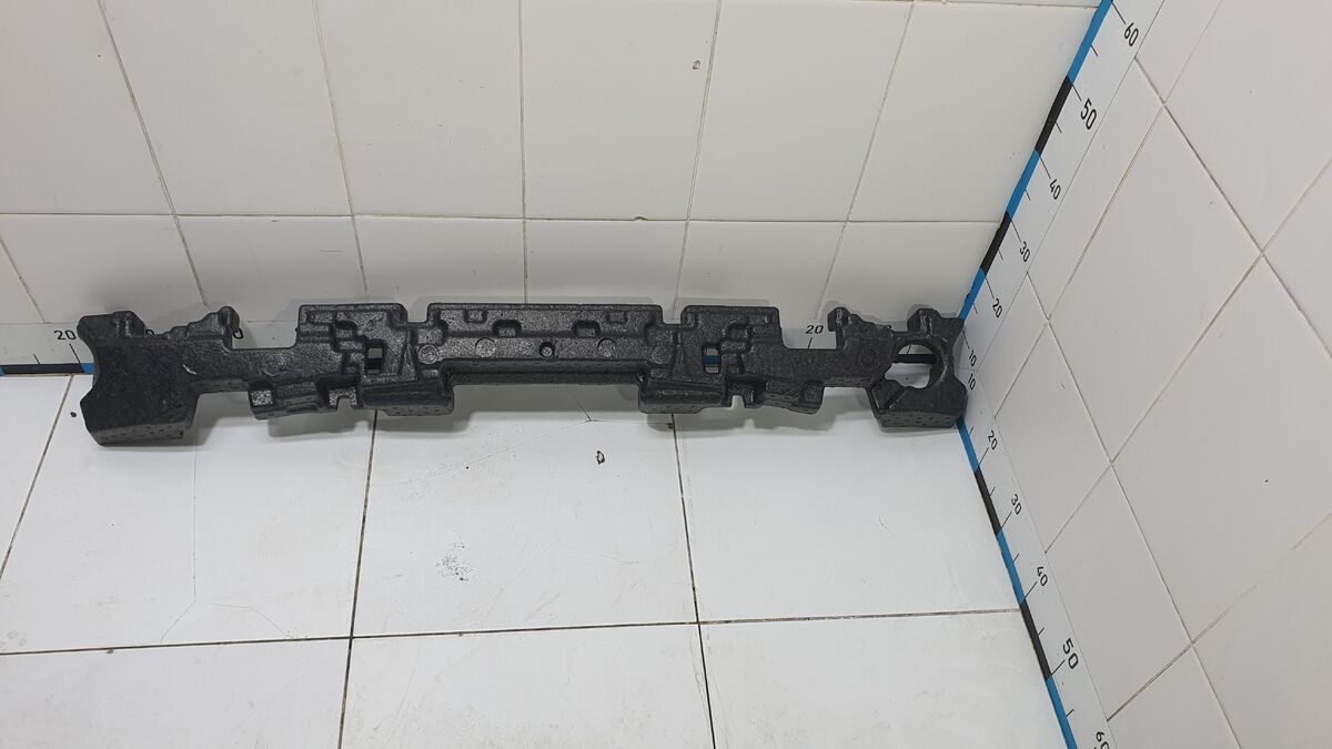 Наполнитель переднего бампера Kia Cerato IV (2018– н.в.)