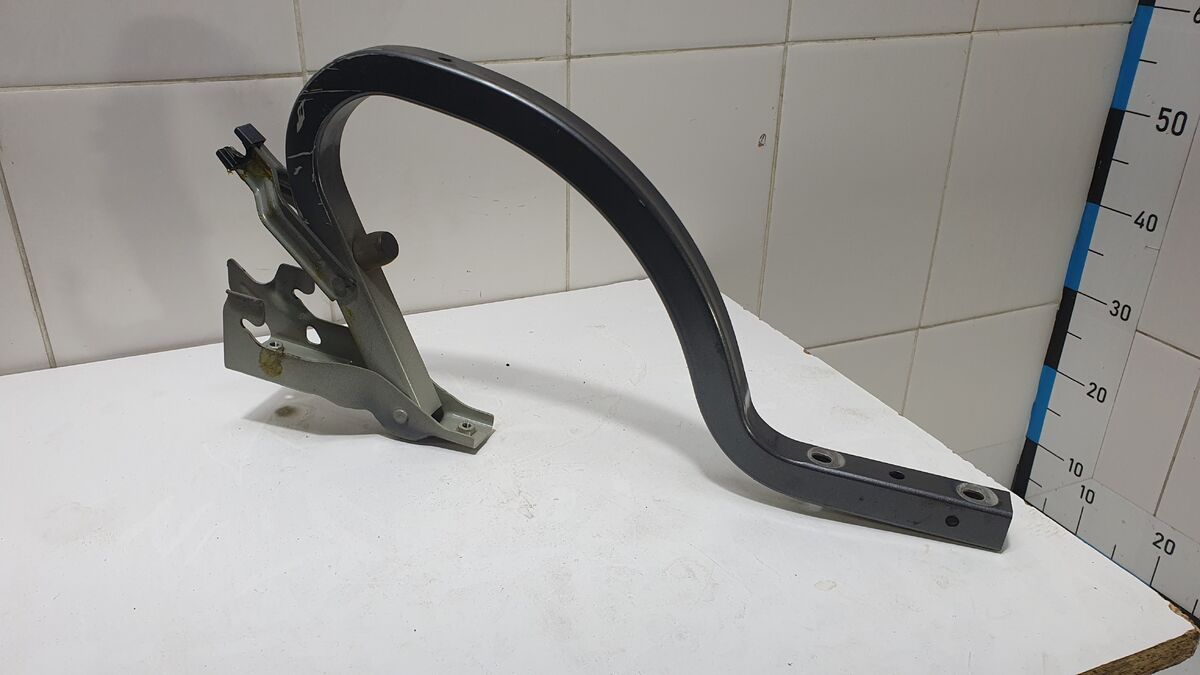 Петля крышки багажника левая Kia Cerato IV (2018– н.в.)