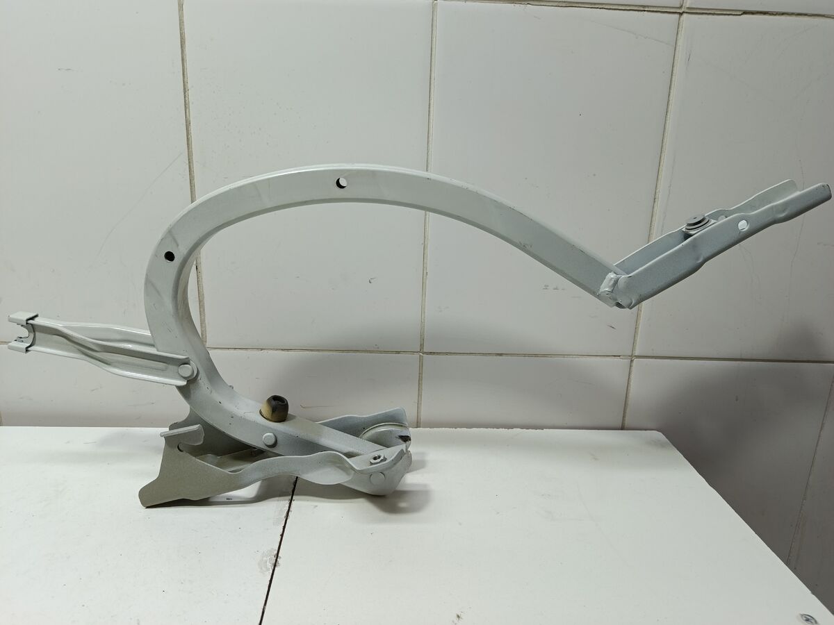 Петля крышки багажника левая Hyundai Sonata (DN8) VIII (2019– н.в.)