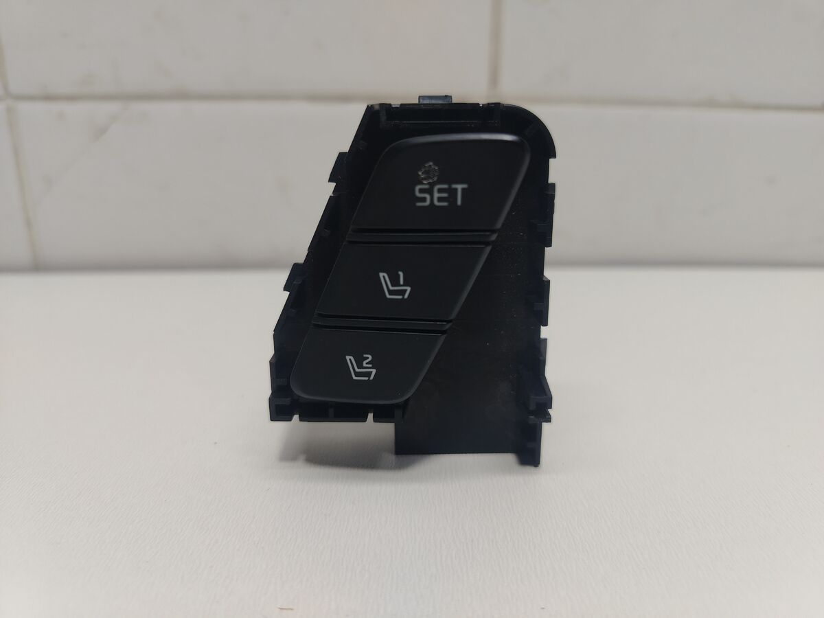 Кнопка регулировки сиденья Kia K5 (DL) III (2019-2026)