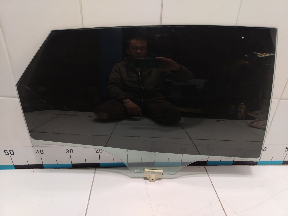 Стекло двери задней правой Kia K5 (DL) III (2019-2026)