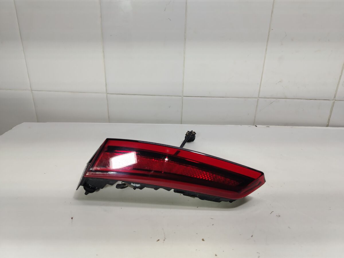 Фонарь задний внутренний левый Hyundai Sonata (DN8) VIII (2019– н.в.)