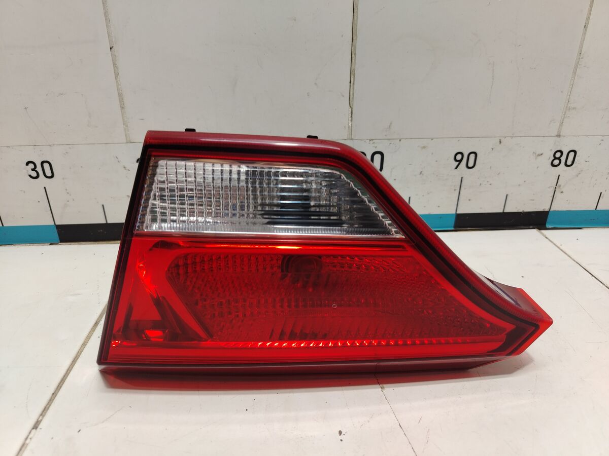 Фонарь задний внутренний правый Kia Rio (FB) IV (2017– 2020)