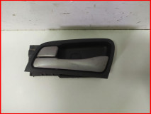 Ручка двери внутренняя левая Hyundai Solaris 1 2010-2014 оригинал (836101R000RDR)