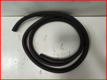 Уплотнитель двери двери внутренний задний левый Kia Rio 3 2011-2015 оригинал (831104Y000)