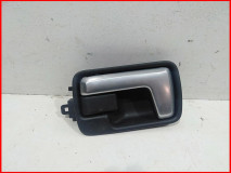 Ручка двери передней внутренняя правая Land Rover Discovery 3 2004-2009 оригинал (FVC500124WWE)