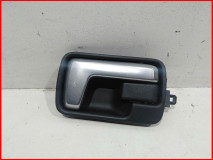 Ручка двери задней внутренняя левая Land Rover Discovery 3 2004-2009 оригинал (FVC500153WWE)