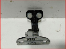 Петля двери передней правой нижняя Land Rover Freelander 2 2006-2010 оригинал (LR003085)