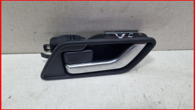 Ручка двери задней внутренняя левая Land Rover Freelander 2 2006-2010 оригинал (LR002715)