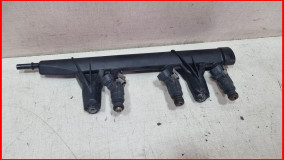 Топливная рампа Peugeot 301 2012-2016 оригинал (9676020480)