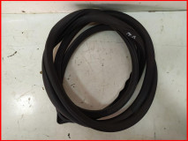 Уплотнитель двери передней левой Nissan Almera G15 2012-2018 оригинал (769224AA0B)