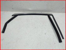 Уплотнитель стекла двери заднего правого Ford Mondeo 4 2010-2014 оригинал (1777848)