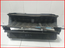 Воздухозаборник внутренний Land Rover Discovery 3 2004-2009 оригинал (DXJ500092)