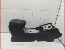 Консоль Kia Sportage 3 2010-2014 оригинал (846603W010WK)