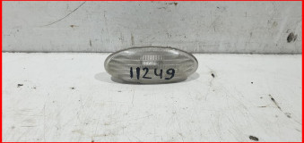 Повторитель на крыло Nissan Almera G15 2012-2018 оригинал (26160EW00A)