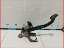 Педаль тормоза Kia Rio 3 2011-2017 МКПП оригинал (328001R101)