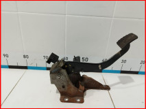 Педаль сцепления Kia Rio 3 2011-2017 оригинал (328021R100)