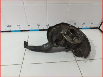 Поворотный кулак передний правый Land Rover Discovery 3 2004-2009 оригинал (RUB000224)