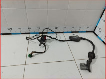 Проводка двери задней левой Land Rover Discovery 3 2004-2009 оригинал (YMM502601)