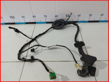 Проводка двери задней правой Land Rover Discovery 3 2004-2009 оригинал (YMM502631)