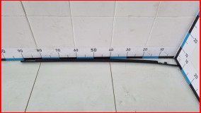 Накладка стекла заднего левого Hyundai IX35 2013–2015 оригинал (832102S000)