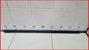 Накладка стекла переднего правого Kia Rio 3 2011-2015 оригинал (822204Y000)