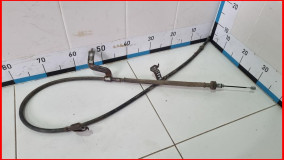 Трос стояночного тормоза правый Kia Rio 3 2011-2015 оригинал (597701R300)