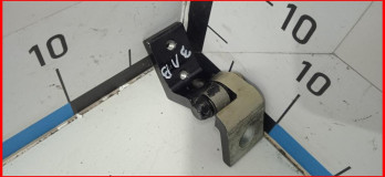 Петля двери задней левой верхняя Skoda Octavia A5 2008-2013 оригинал (1Z0833401B)