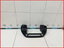 Накладка на торпедо центральная Hyundai Solaris 2 оригинал 2017-2025 (84740H5BA0UAY)