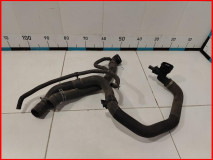 Патрубок радиатора Skoda Octavia A7 2013-2017 оригинал (5Q0121049AC)