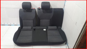 Задние сиденья Skoda Octavia A7 2013-2017 оригинал (5E0881021)