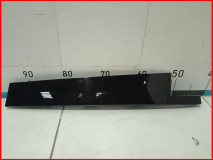 Накладка двери передней левой Volkswagen Tiguan 2 2016-2020 оригинал (5NA839902B)