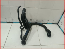 Патрубок радиатора Volkswagen Tiguan 2 2016-2020 оригинал (5QF121049F)