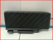 Упор под ногу водителя Volkswagen Tiguan 2 2016-2020 оригинал (5Q1864777C9B9)