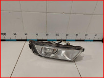 Фара противотуманная правая Skoda Octavia A7 2013-2017 оригинал (5E0941700D)