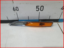 Повторитель на крыло правый желтый Ford Mondeo 4 2010-2014 оригинал (1571281)