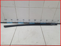 Накладка стекла переднего правого Hyundai Tucson 2004-2009 оригинал (822202E000)