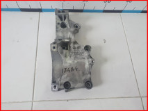 Кронштейн генератора Skoda Superb 2 2008-2013 оригинал (038903139AF)