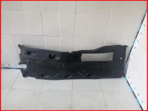 Защита антигравийная правая Skoda Superb 2 2008-2013 оригинал (3T0825202G)