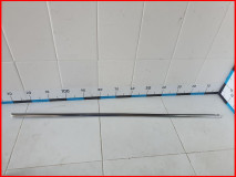 Накладка стекла переднего правого Skoda Superb 2 2008-2013 оригинал (3T0837476A)