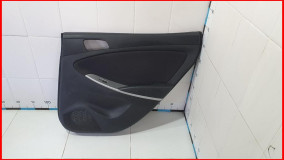 Обшивка двери задней правой Hyundai Solaris 1 2010-2014 оригинал (833024L120SAP)